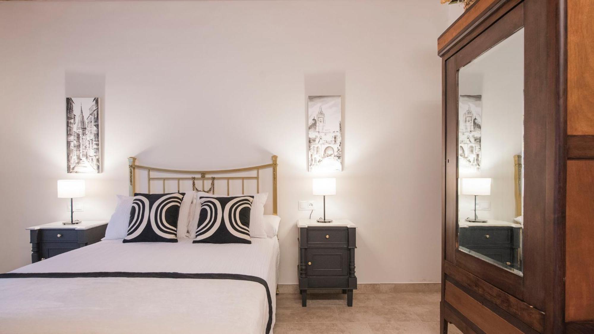 Apartamentos Florinda De La Cava Toledo - 1 エクステリア 写真